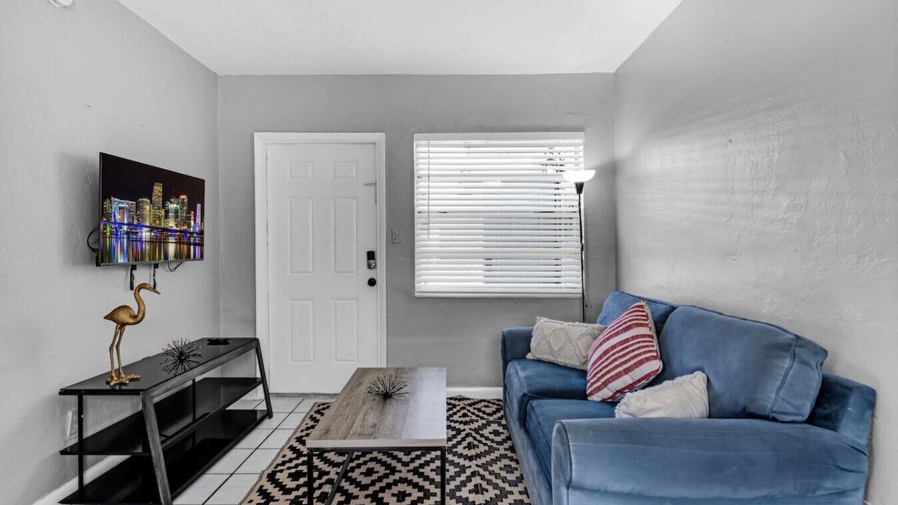 Photo of Livingroom in Dania Beach