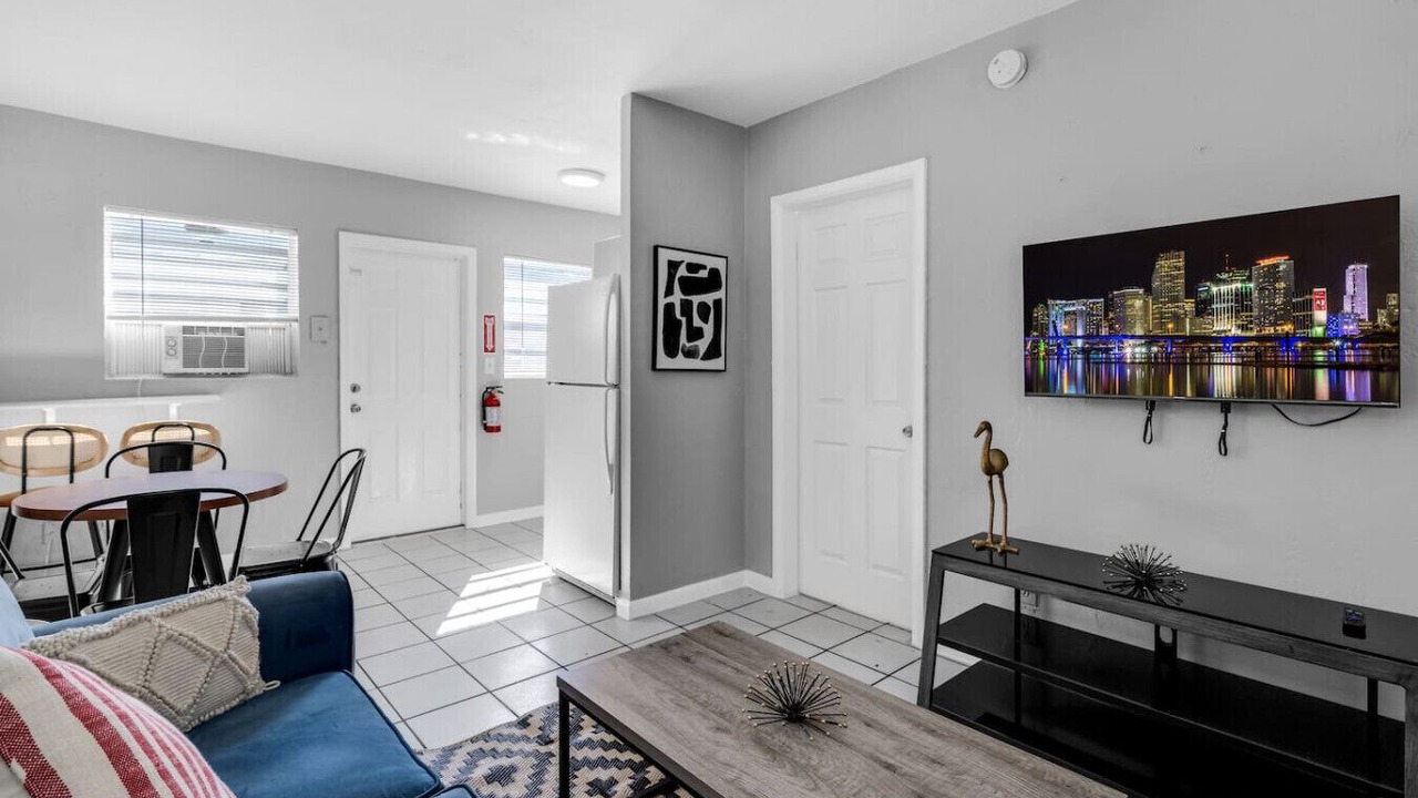 Photo of Livingroom in Dania Beach