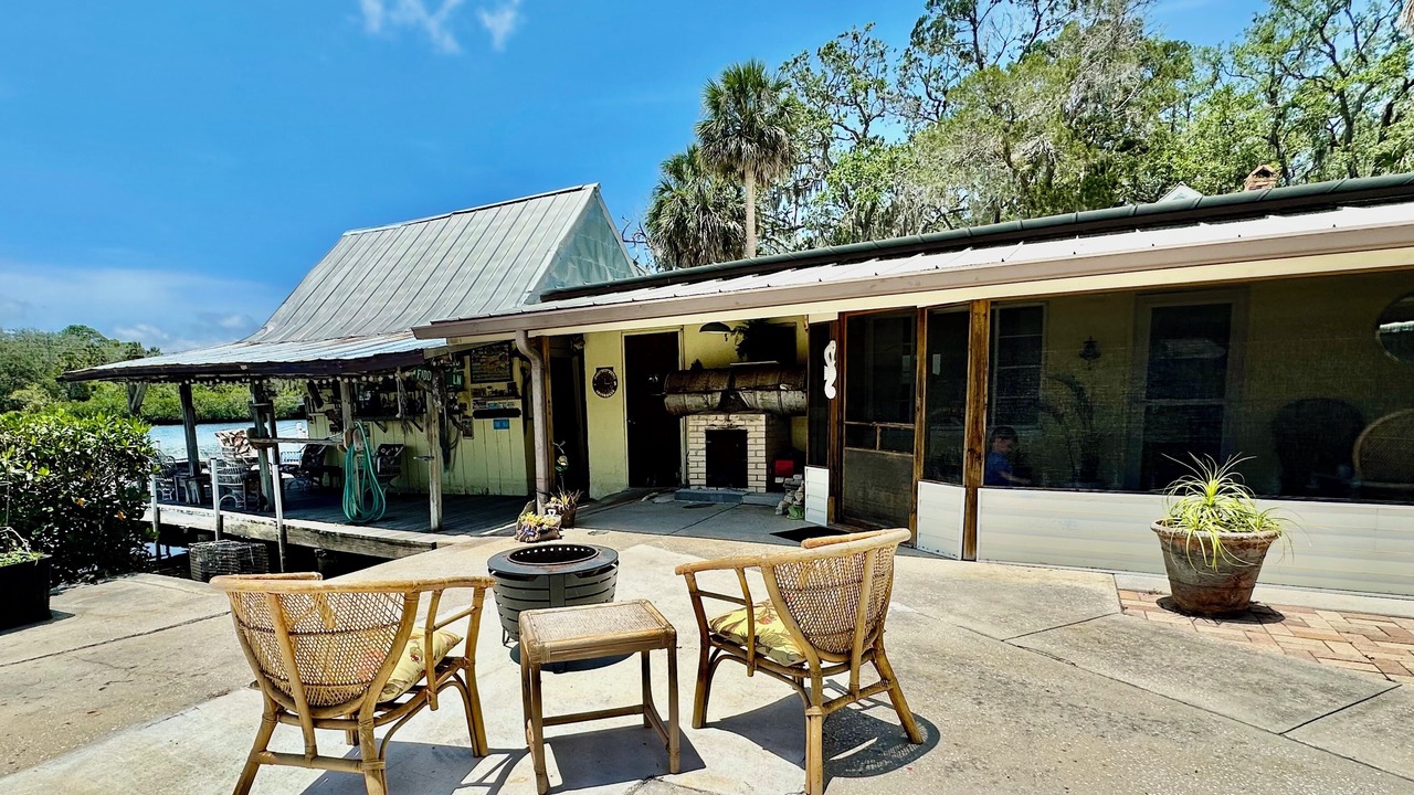 Photo of Patio Balcony in Aripeka