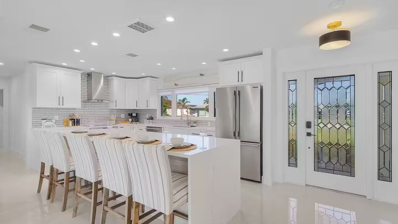 Photo of Kitchen in Yacht Club