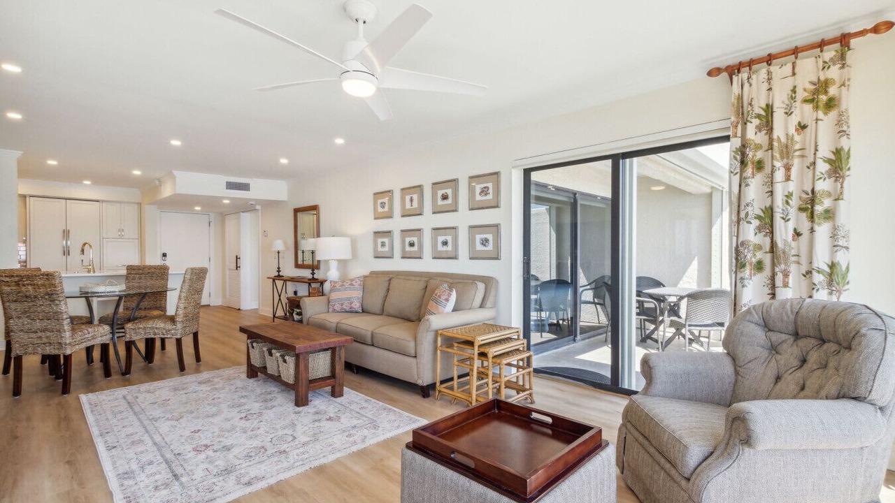 Photo of Livingroom in Amelia City
