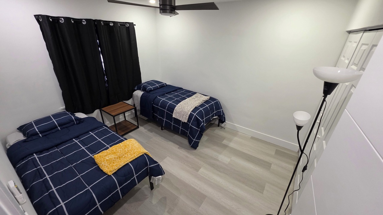 Photo of Bedroom in Coral Way