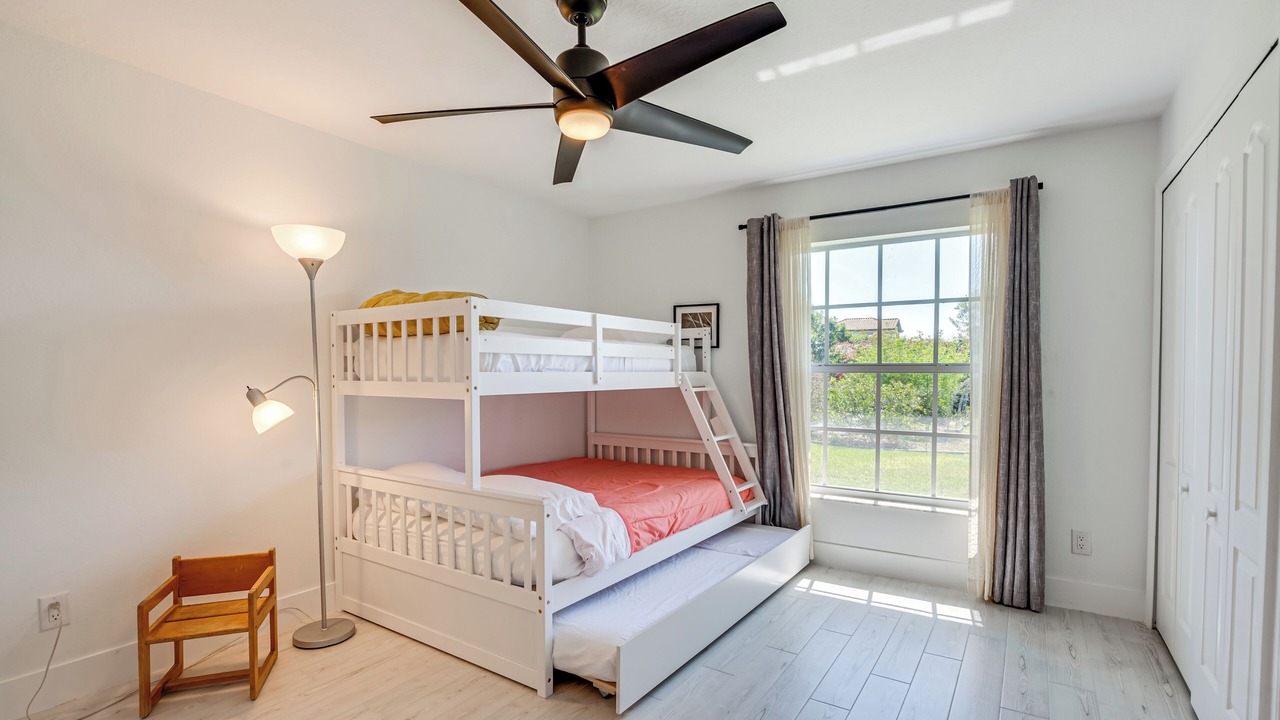 Photo of Bedroom in Astatula