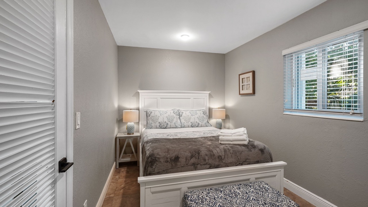 Photo of Bedroom in Royal Poinciana