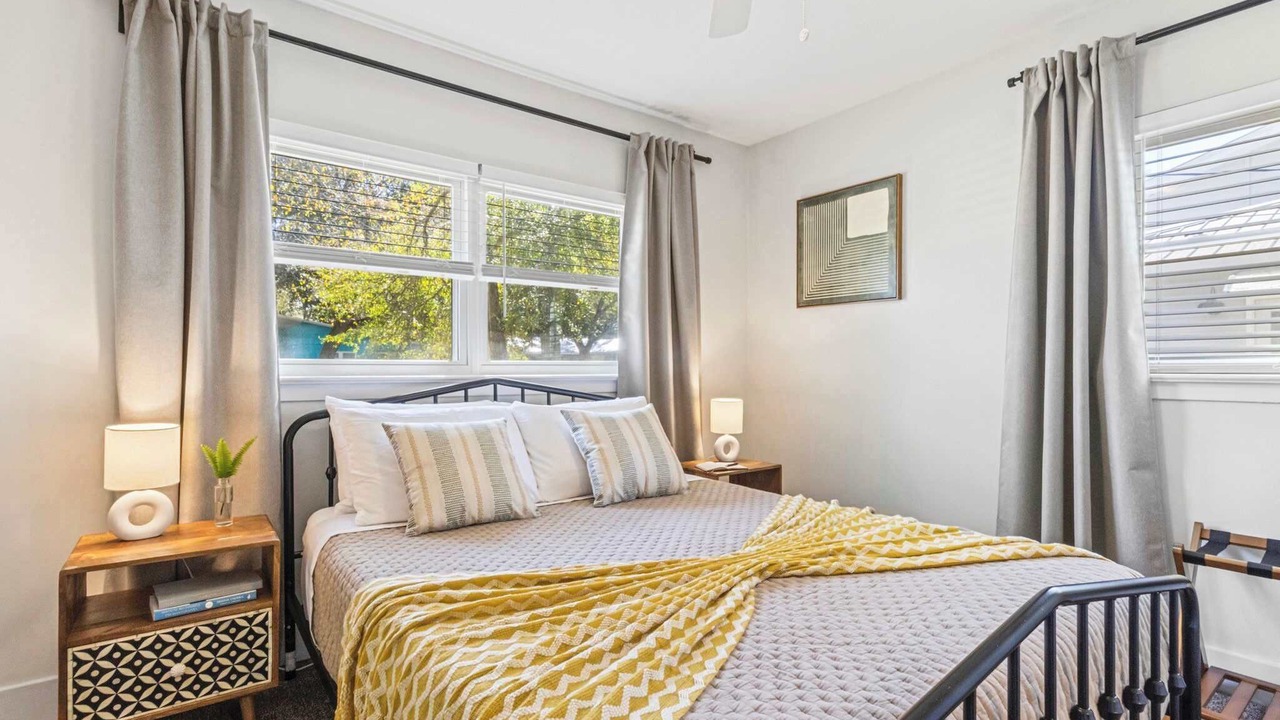 Photo of Bedroom in Fort Walton Beach