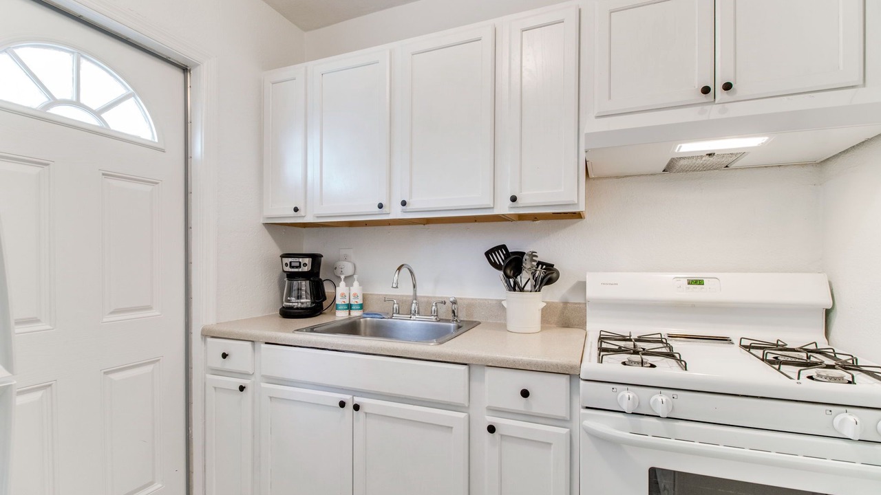 Photo of Kitchen in Navy Point
