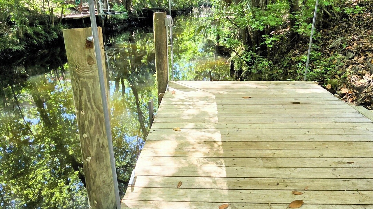 Photo of Outdoor in Inglis