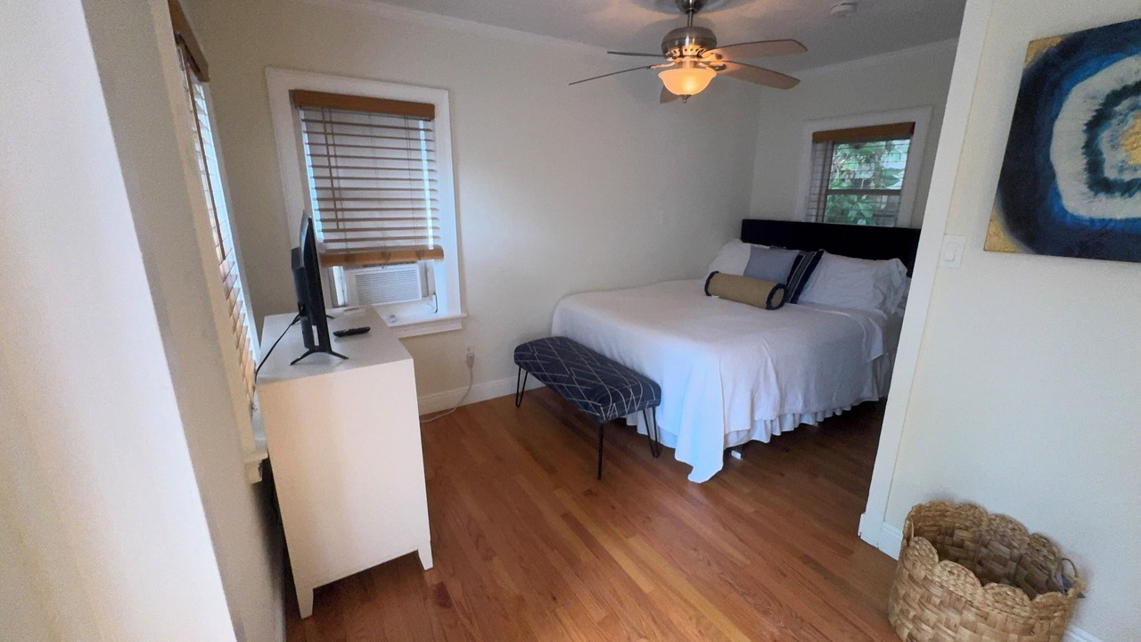 Photo of Bedroom in Flamingo Parks