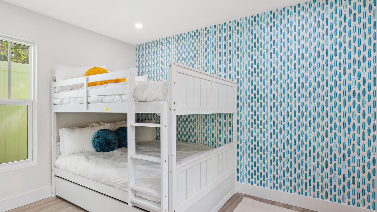 Photo of Bedroom in Laurel Park