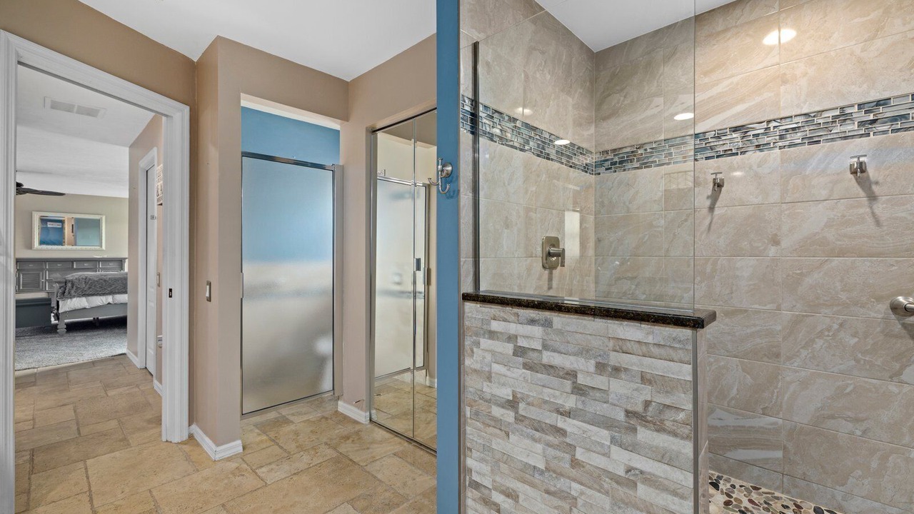 Photo of Bathroom in Plantation