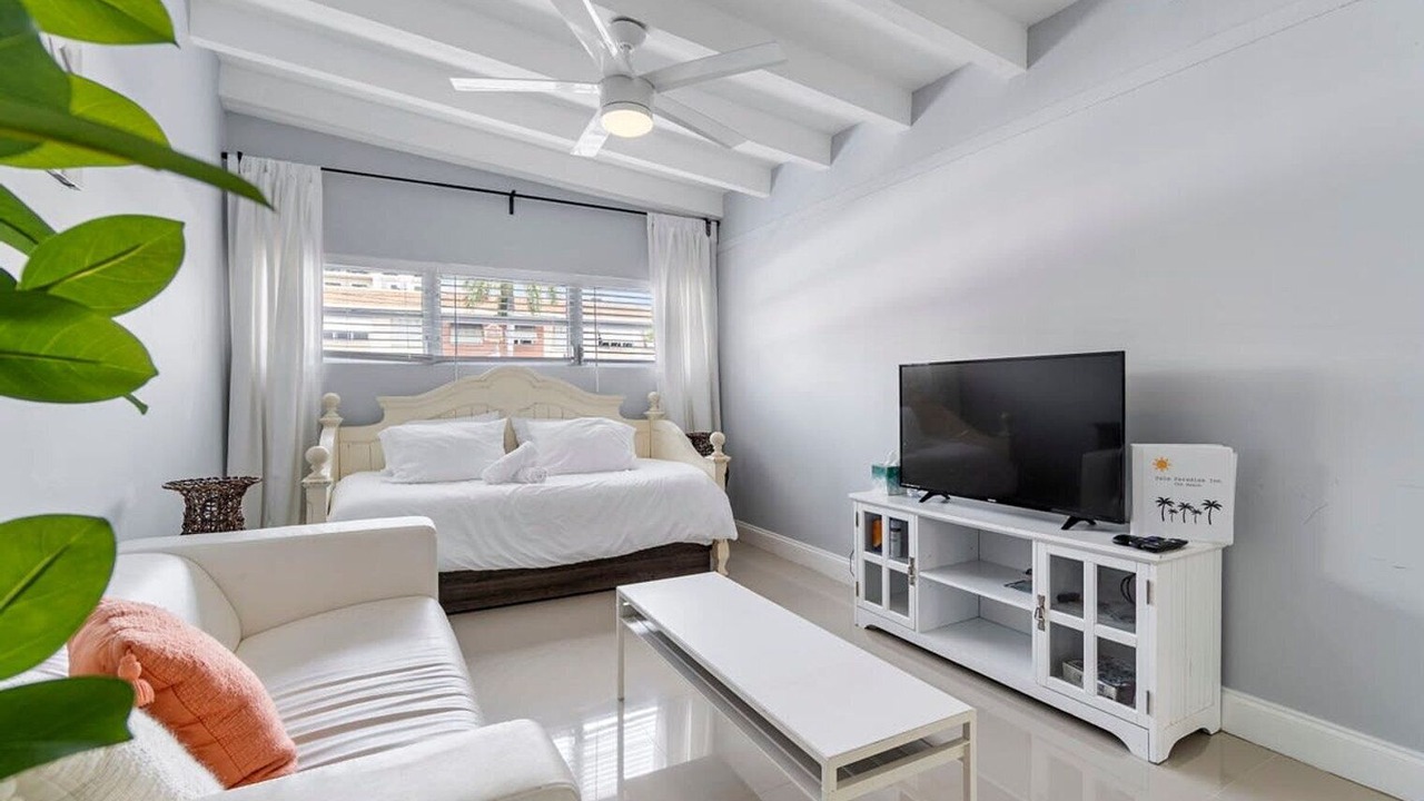 Photo of Livingroom in Dolphin Isles