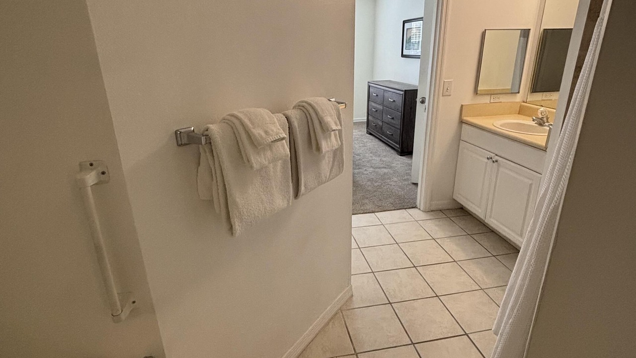Photo of Bathroom in Beachwalk Isles