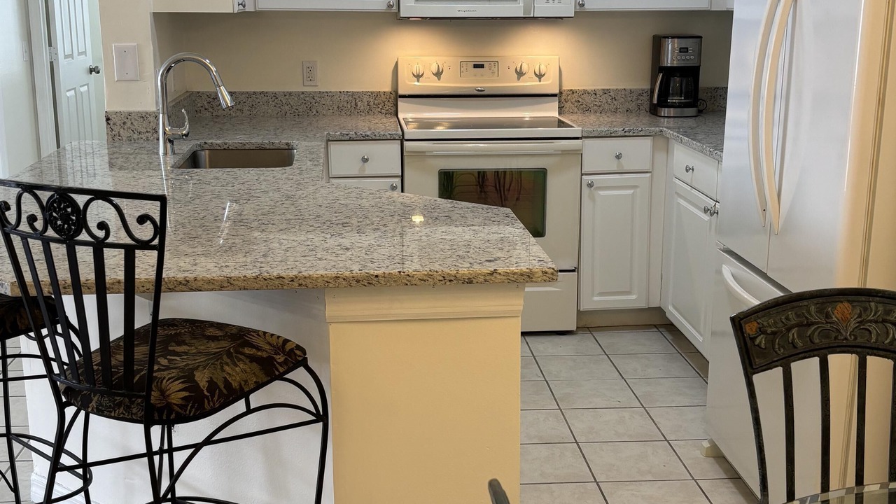 Photo of Kitchen in Beachwalk Isles