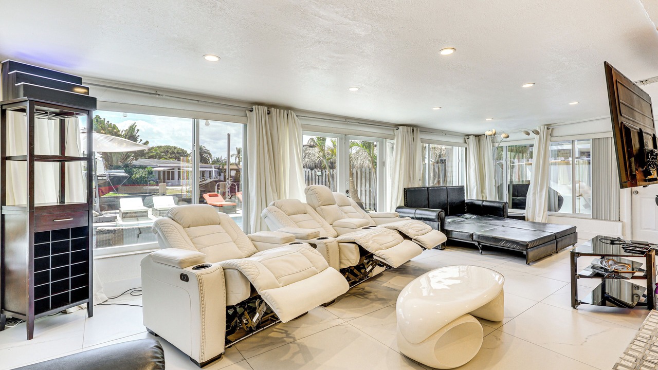 Photo of Bedroom in Nautilus Isle