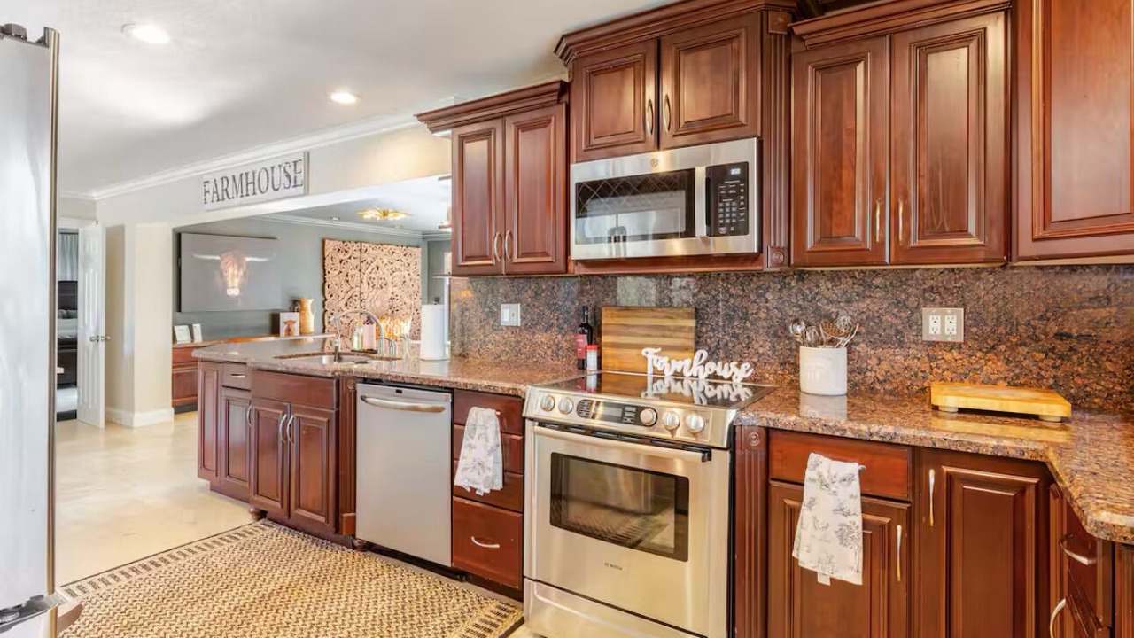 Photo of Kitchen in Parkland