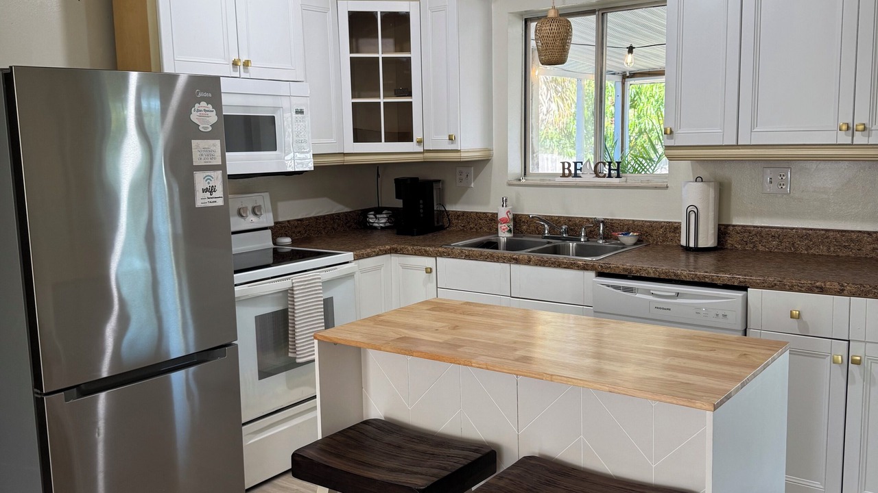 Photo of Kitchen in Sebastian Highlands