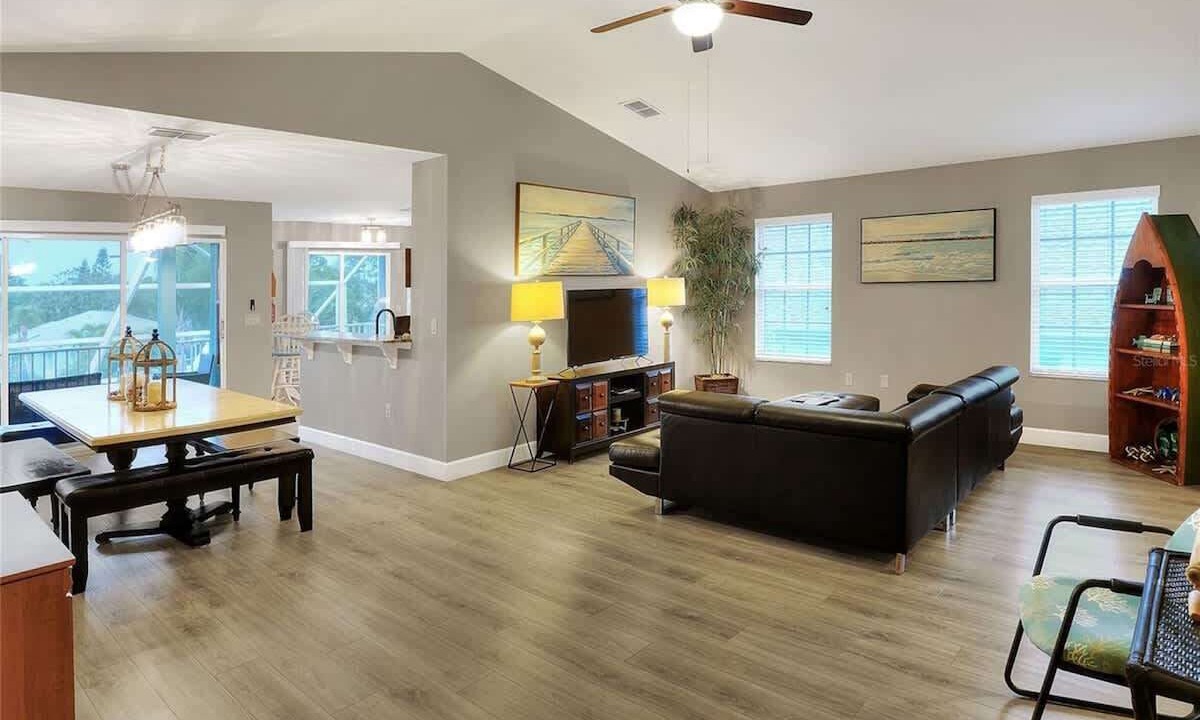 Photo of Livingroom in Sea Colony