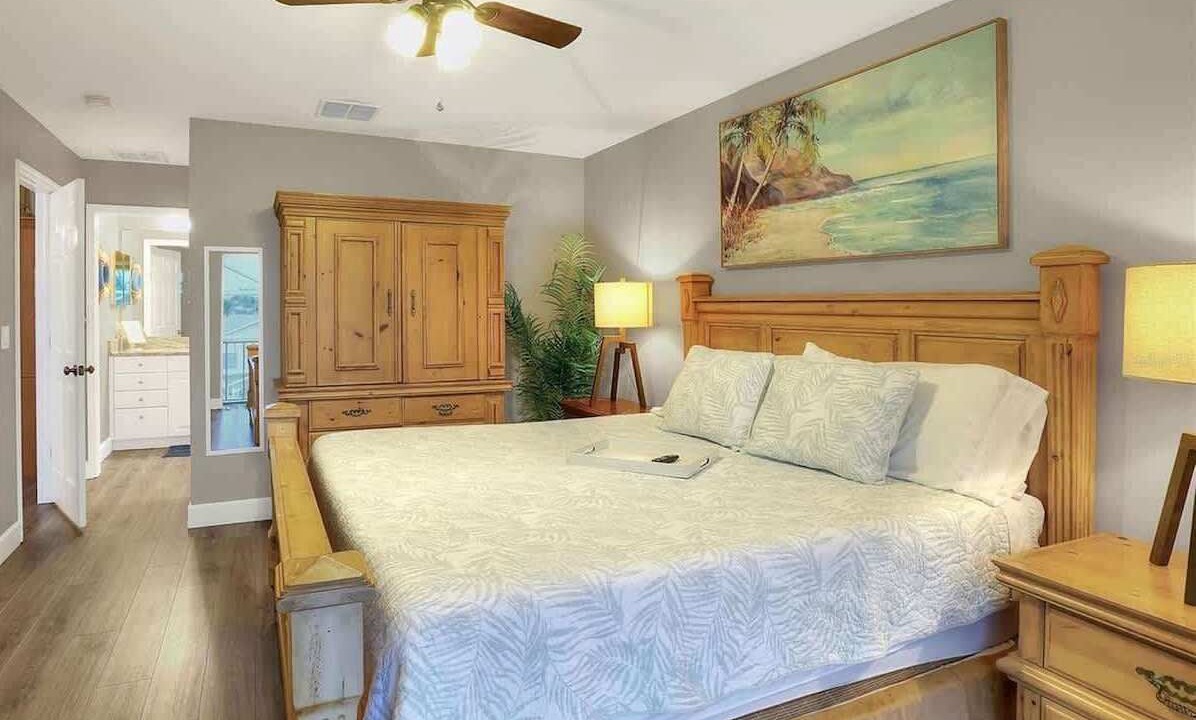 Photo of Bedroom in Sea Colony