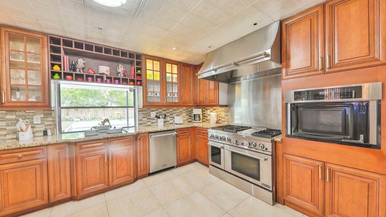 Photo of Kitchen in Hallandale Beach