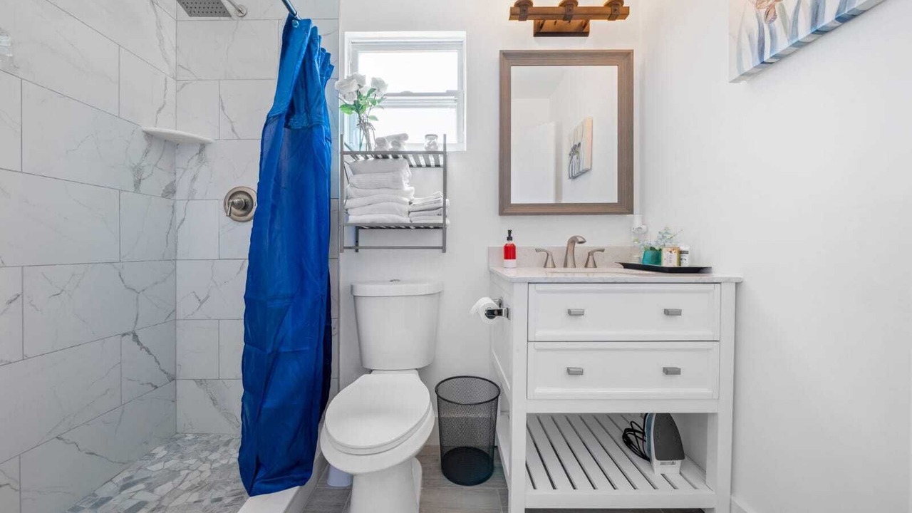 Photo of Bathroom in Riviera Beach
