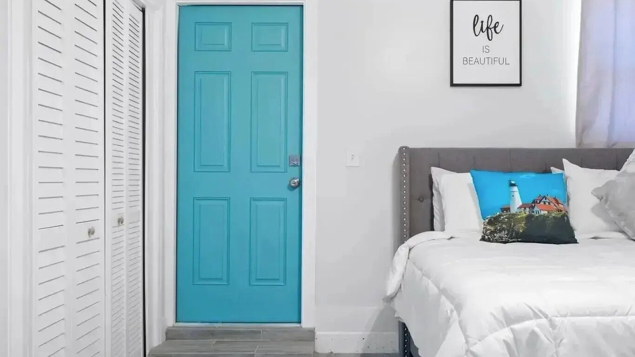 Photo of Bedroom in Riviera Beach