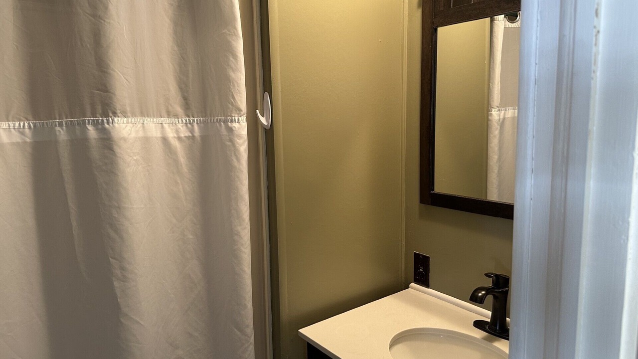 Photo of Bathroom in Zephyrhills South