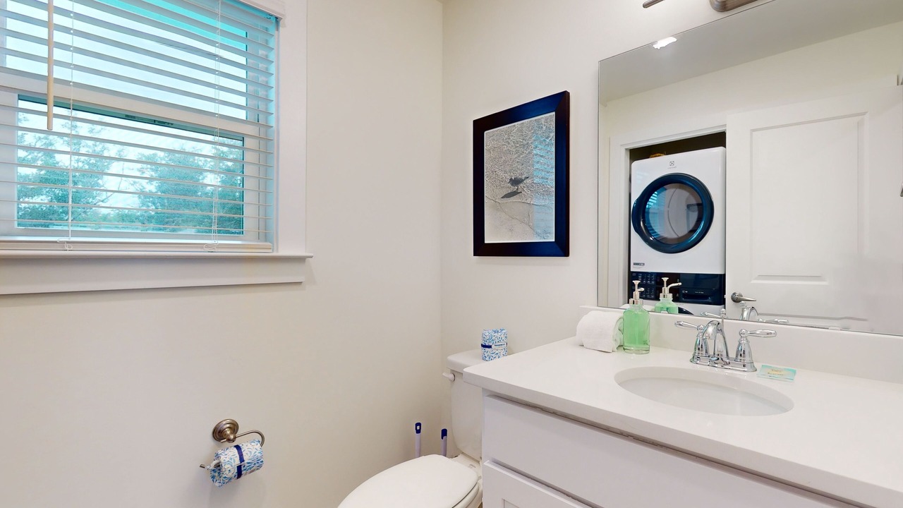 Photo of Bathroom in Innerarity Townhomes