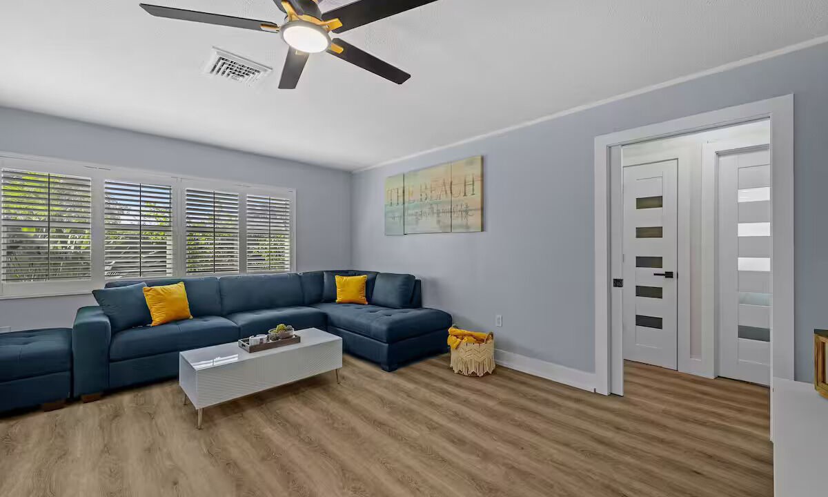 Photo of Livingroom in Laurel