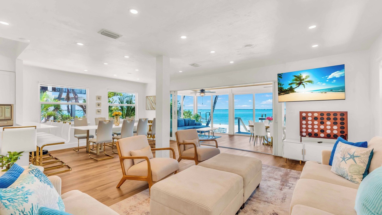 Photo of Livingroom in North Captiva