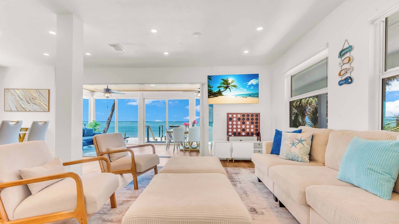 Photo of Livingroom in North Captiva