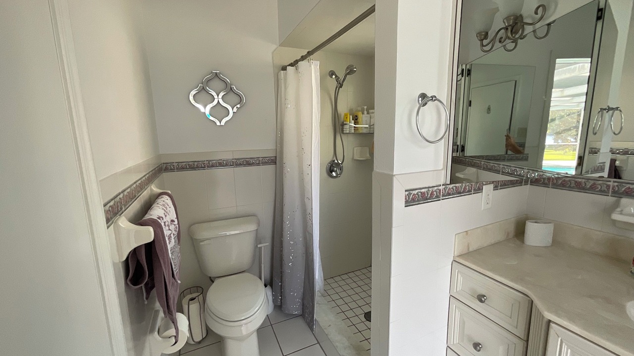 Photo of Bathroom in Floral City