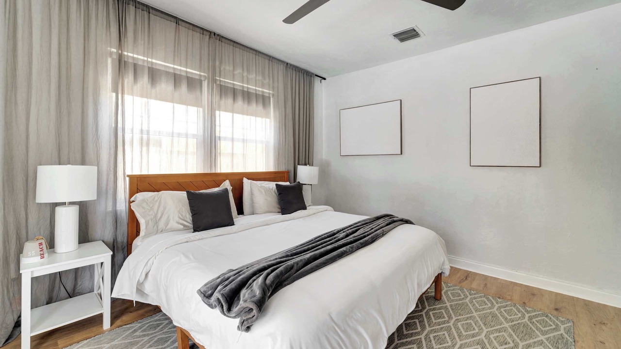 Photo of Bedroom in Arlington Park
