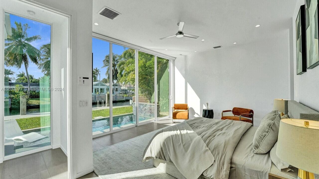 Photo of Bedroom in Poinsettia Heights