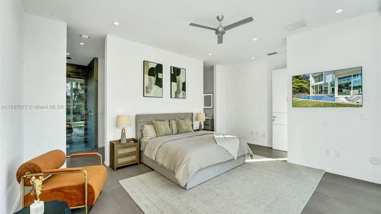 Photo of Bedroom in Poinsettia Heights