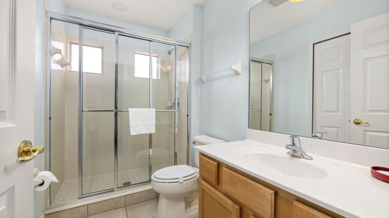 Photo of Bathroom in Watersong