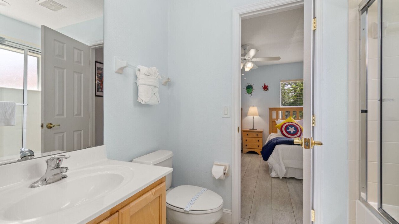 Photo of Bathroom in Watersong