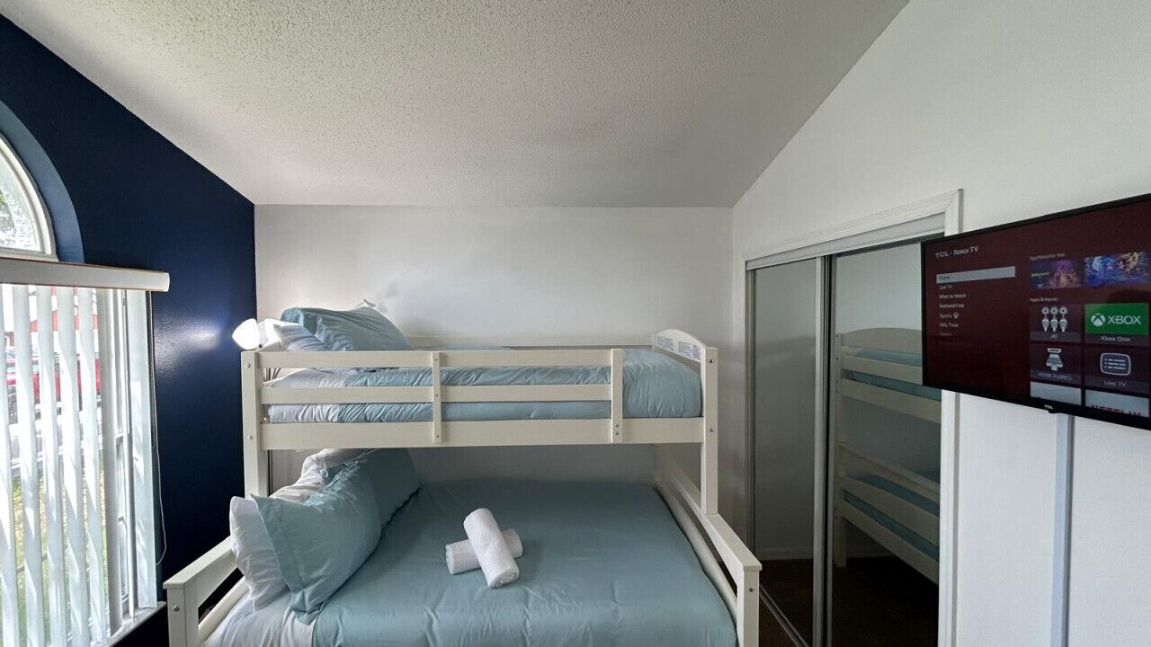 Photo of Bedroom in Florida Pines