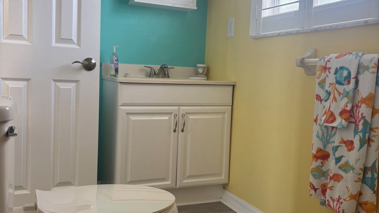 Photo of Bathroom in Driftwood Isles