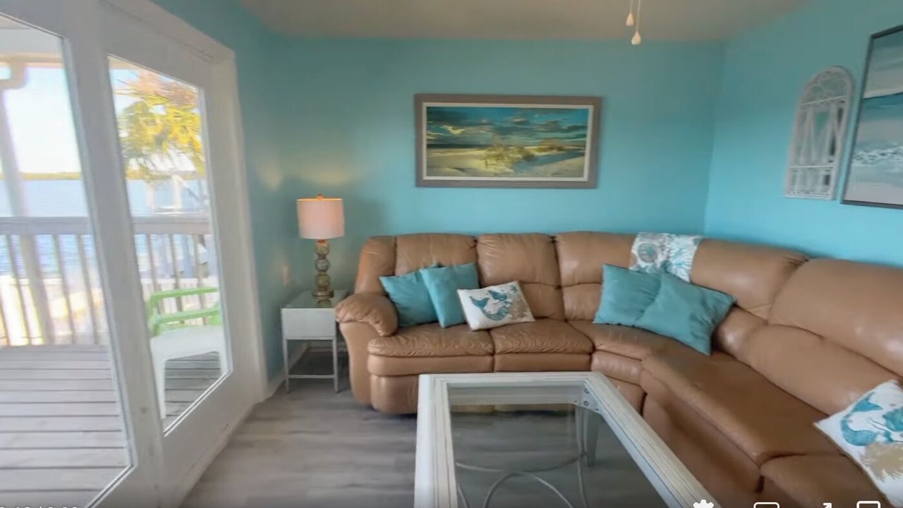 Photo of Livingroom in Driftwood Isles