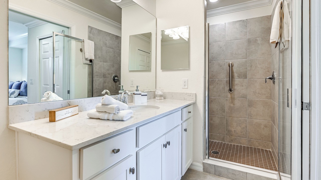 Photo of Bathroom in Lakewood Ranch