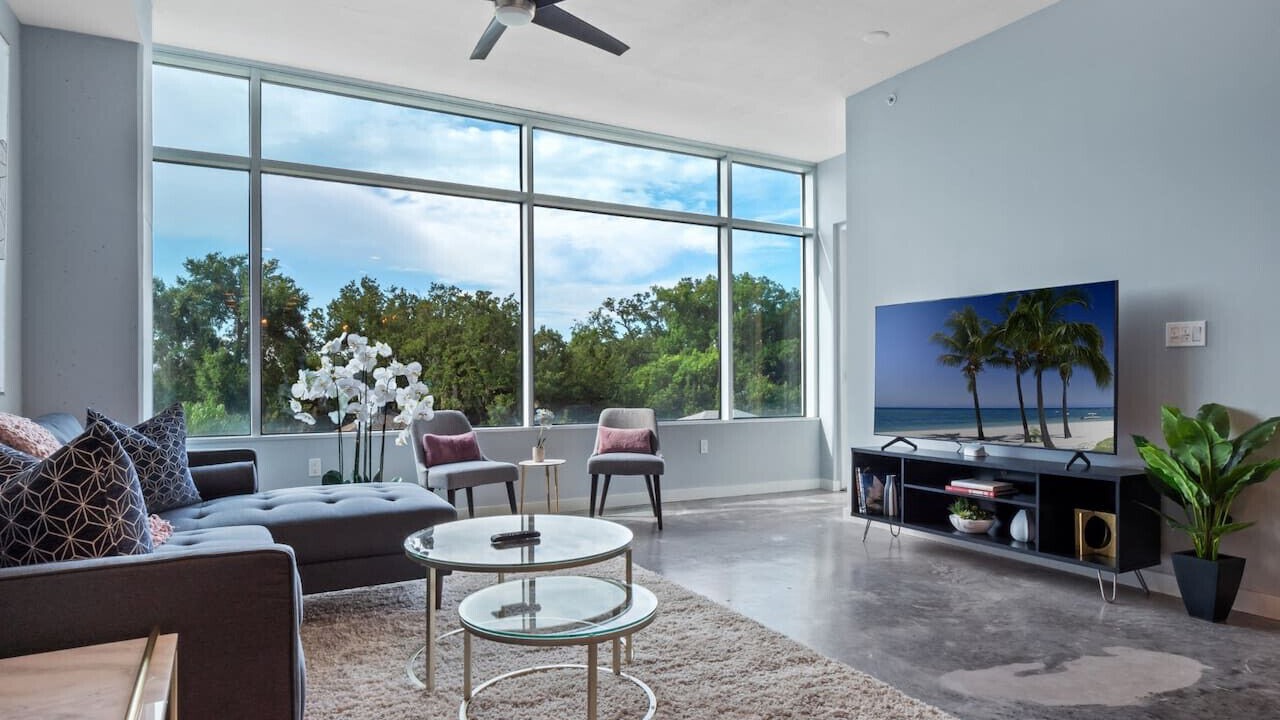 Photo of Livingroom in South Eola