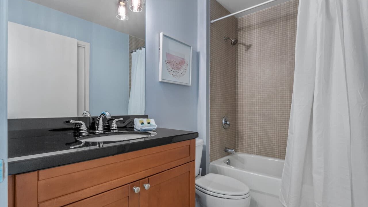 Photo of Bathroom in South Eola