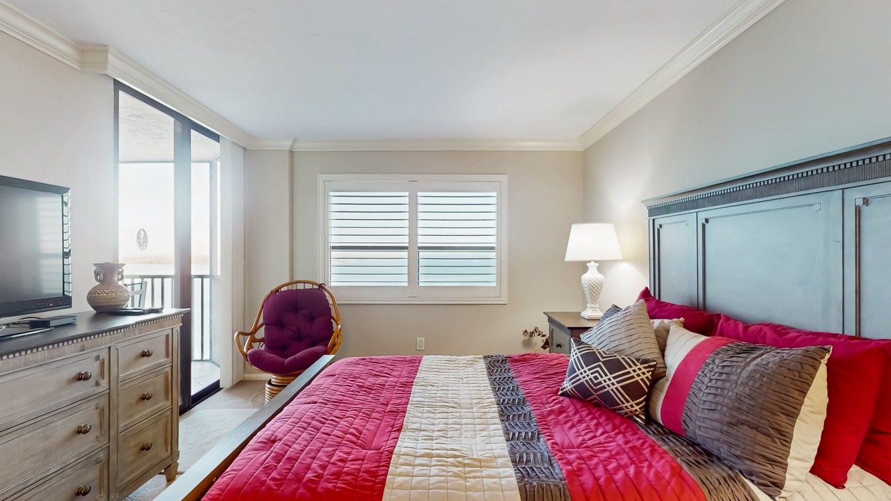 Photo of Bedroom in Punta Rassa