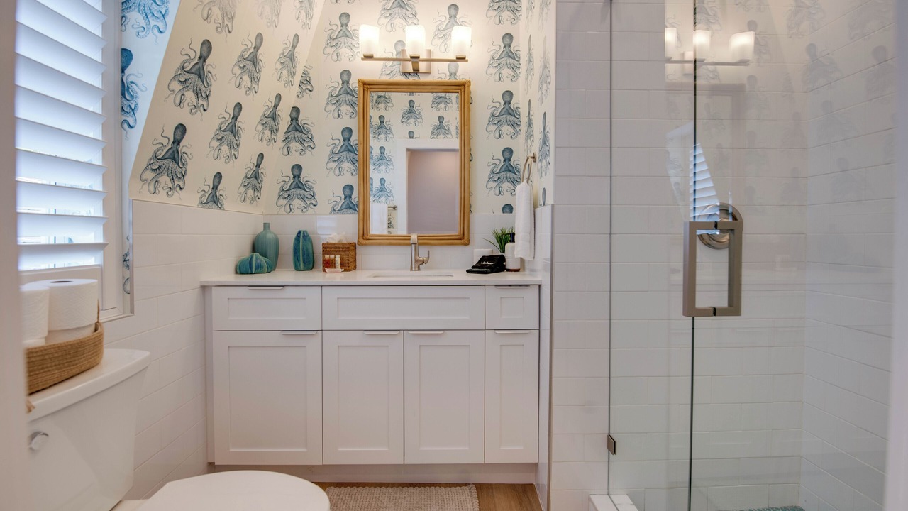 Photo of Bathroom in Historic Seaport