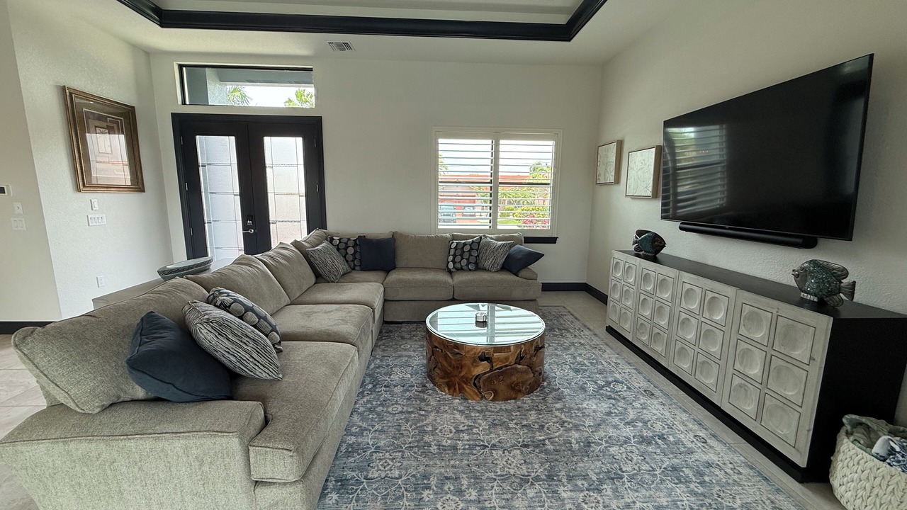 Photo of Livingroom in Burnt Store Isles