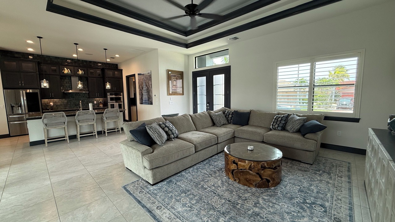 Photo of Livingroom in Burnt Store Isles