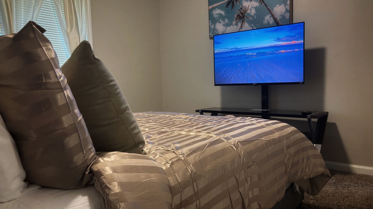 Photo of Bedroom in Northside