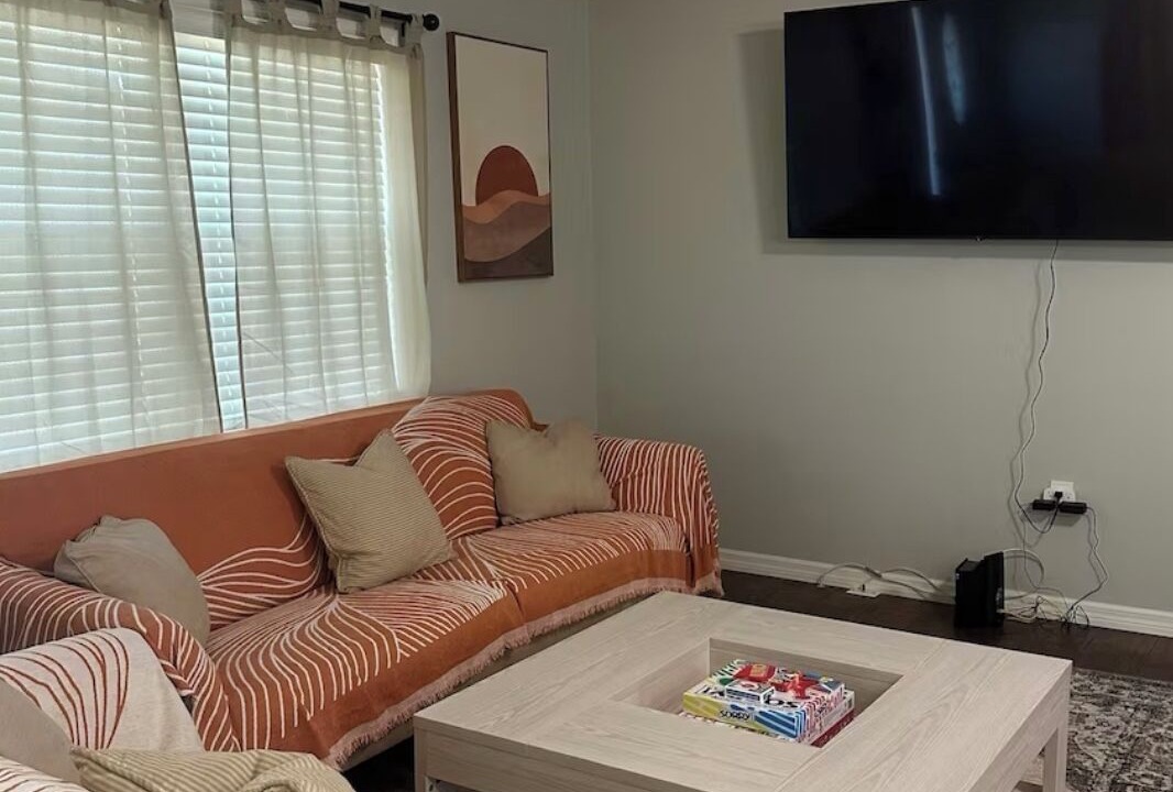 Photo of Livingroom in Spring Hill