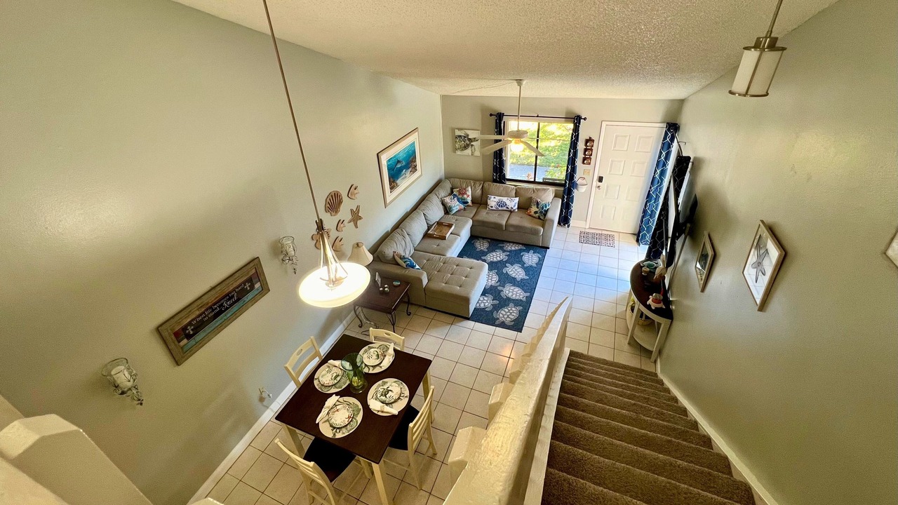 Photo of Livingroom in Sandalwood Estates