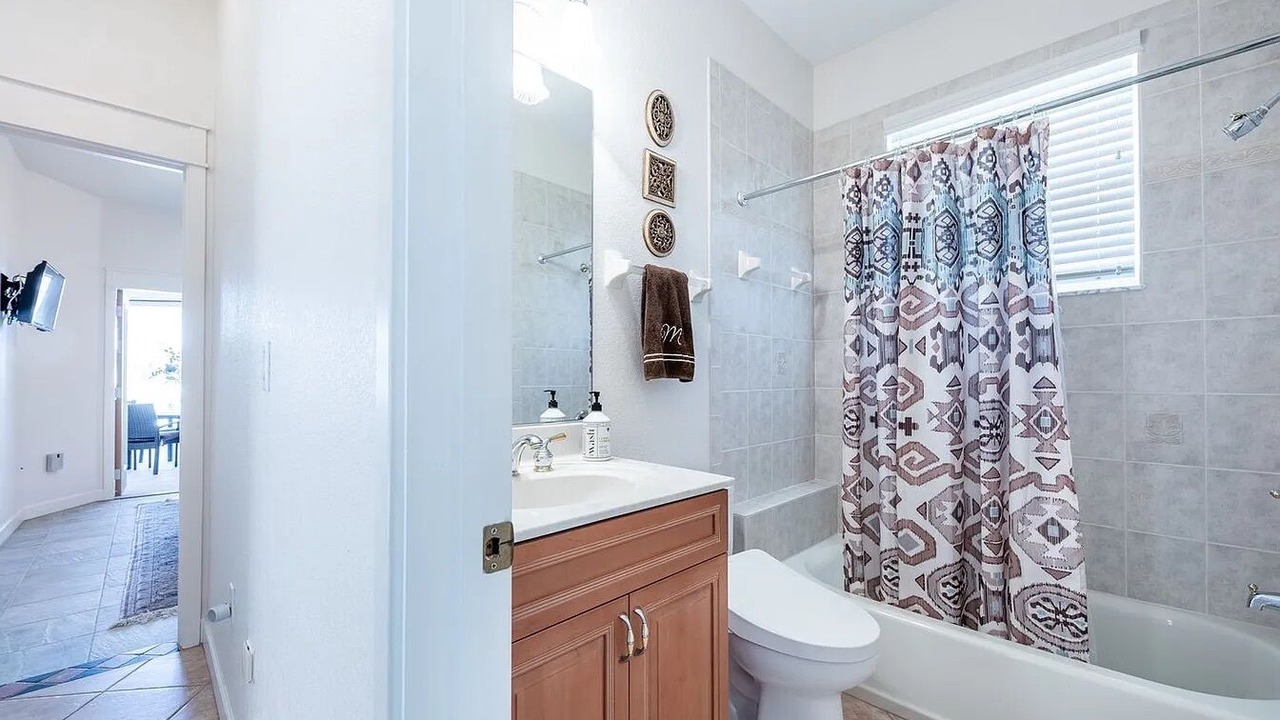 Photo of Bathroom in Burnt Store Isles